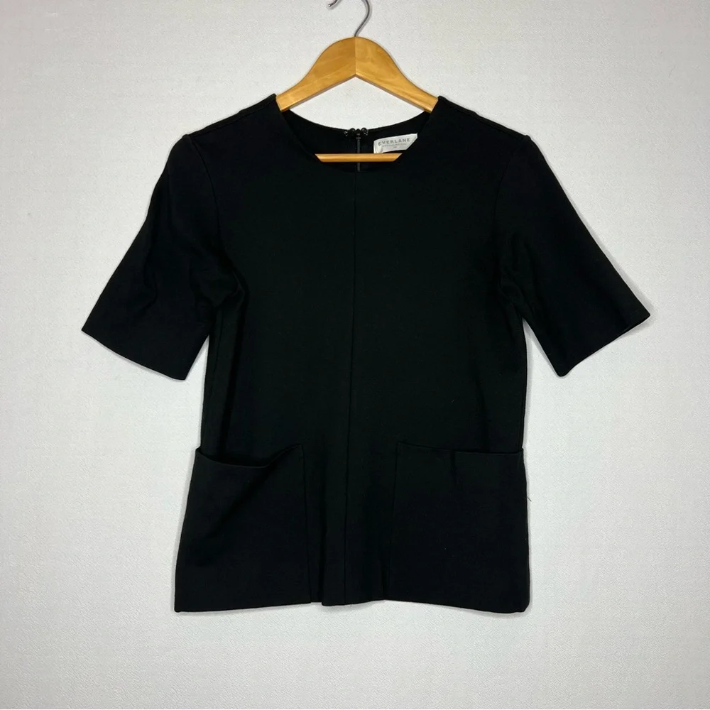 Everlane Ponte Knit Short Sleeve Black Front Pockets Heavyweight Blouse Size XS - Picture 1 of 8